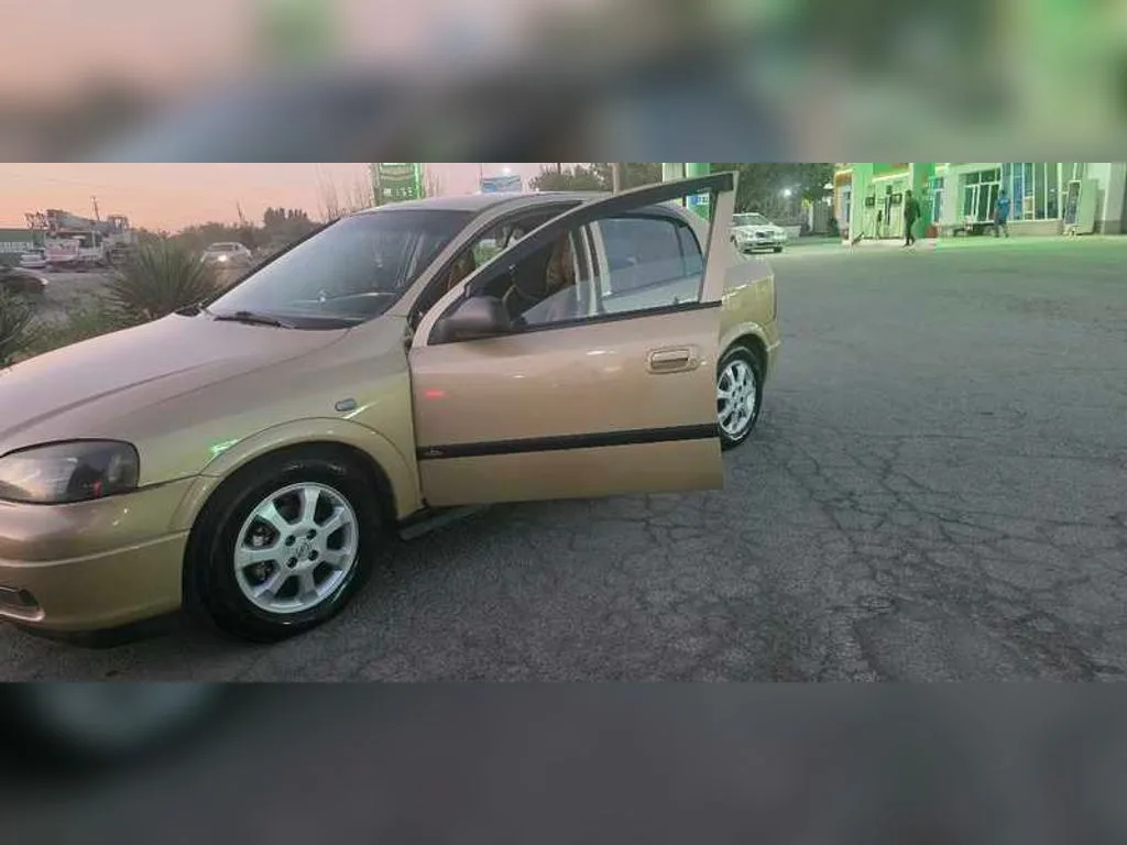 Opel Astra G