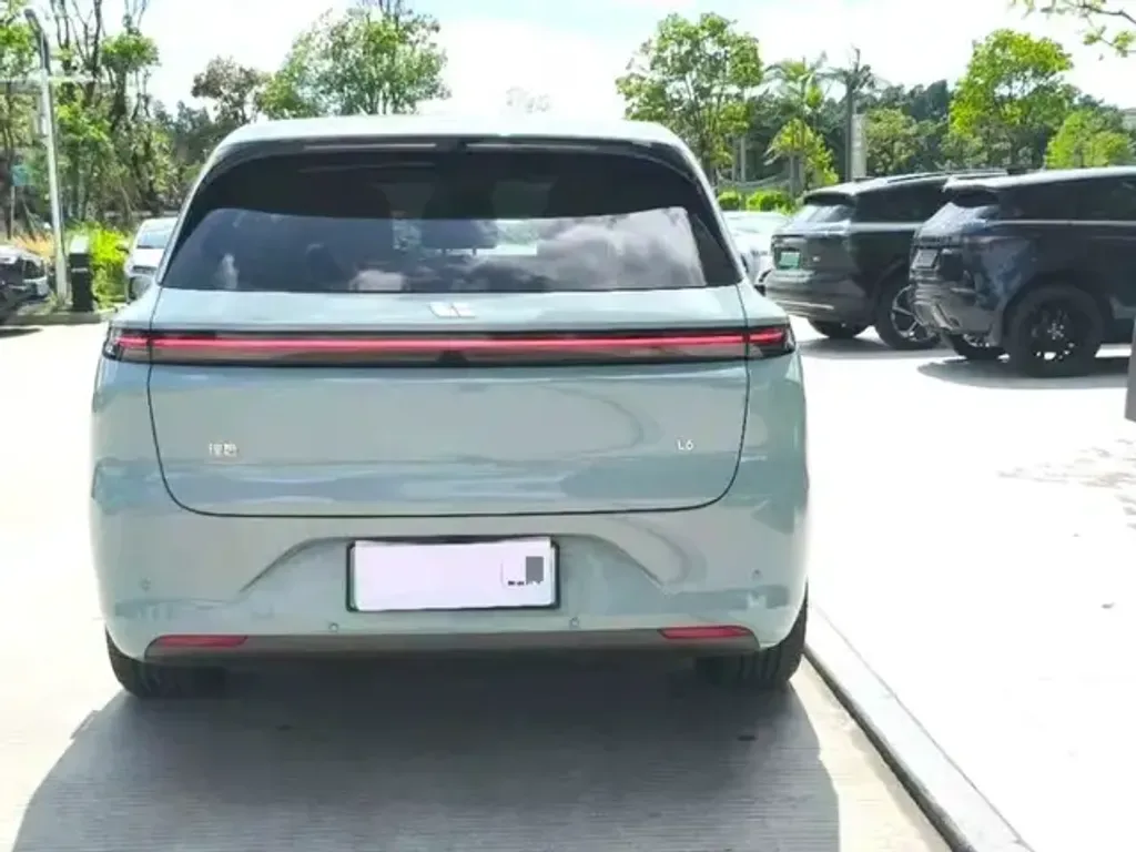 Li Auto Xiang L6
