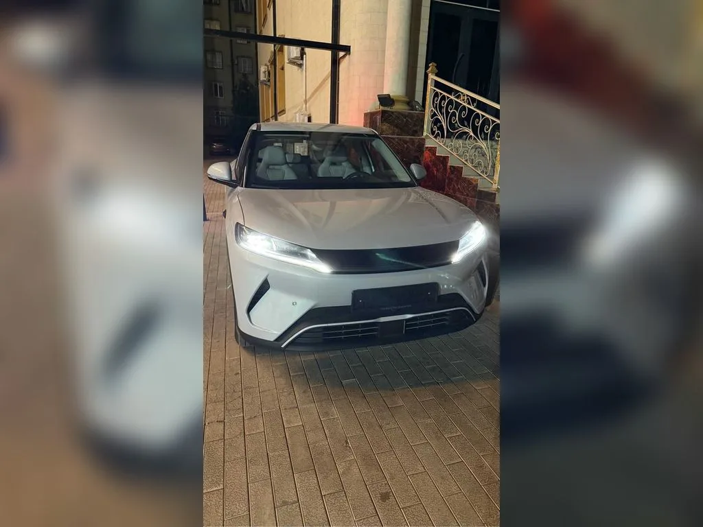 BYD Yuan UP