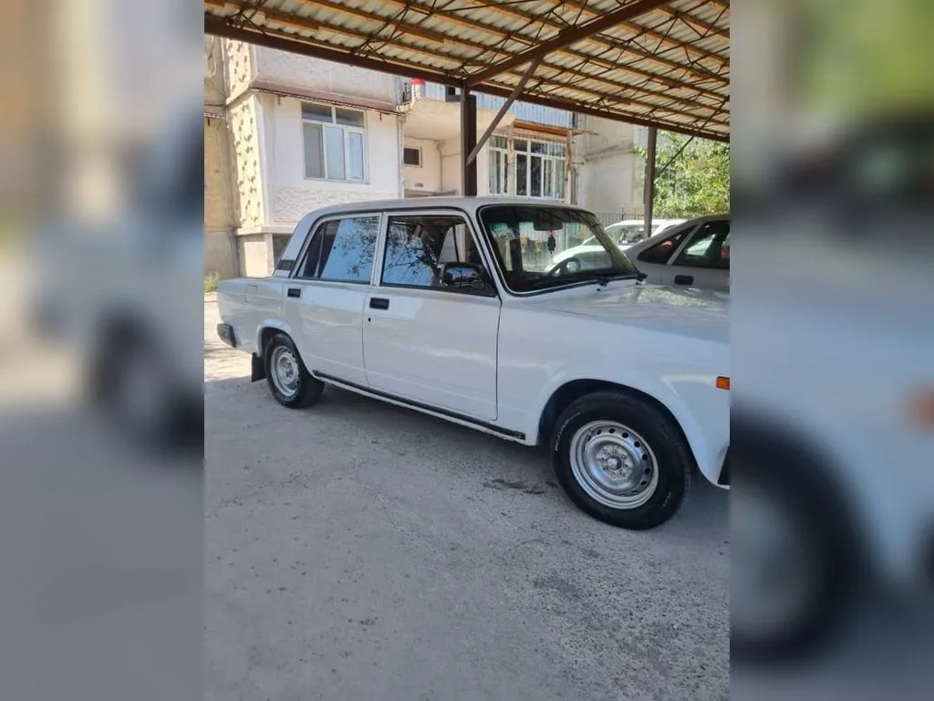 Lada 2107
