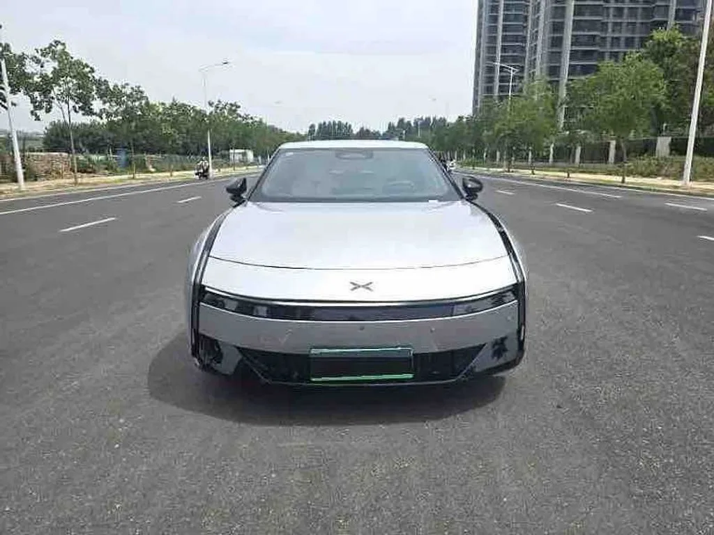 Xpeng P7
