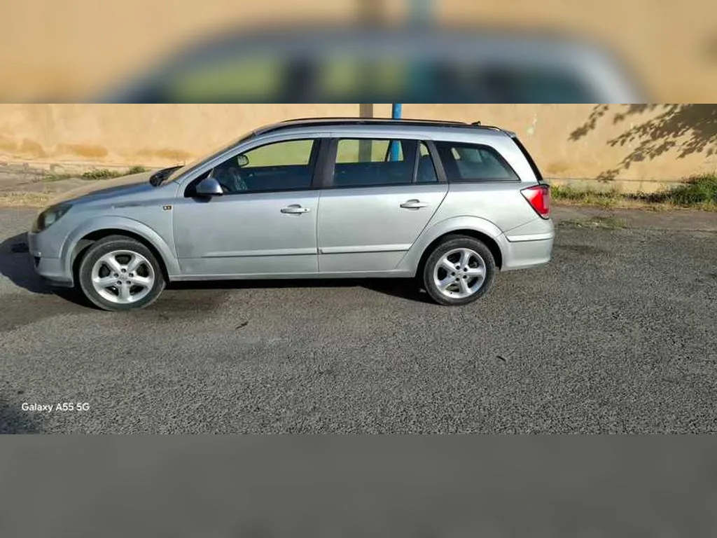 Opel Astra H