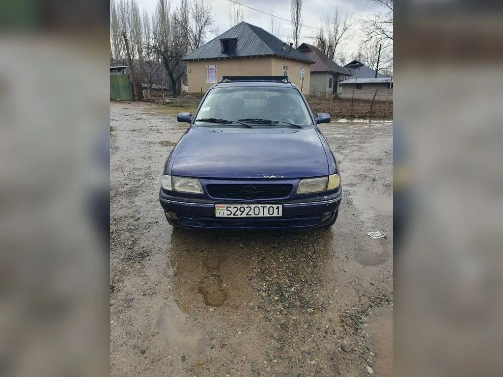 Opel Astra F