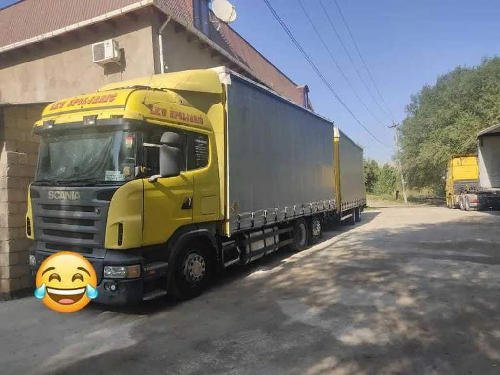 Грузовики Бортовой грузовик Scania R420