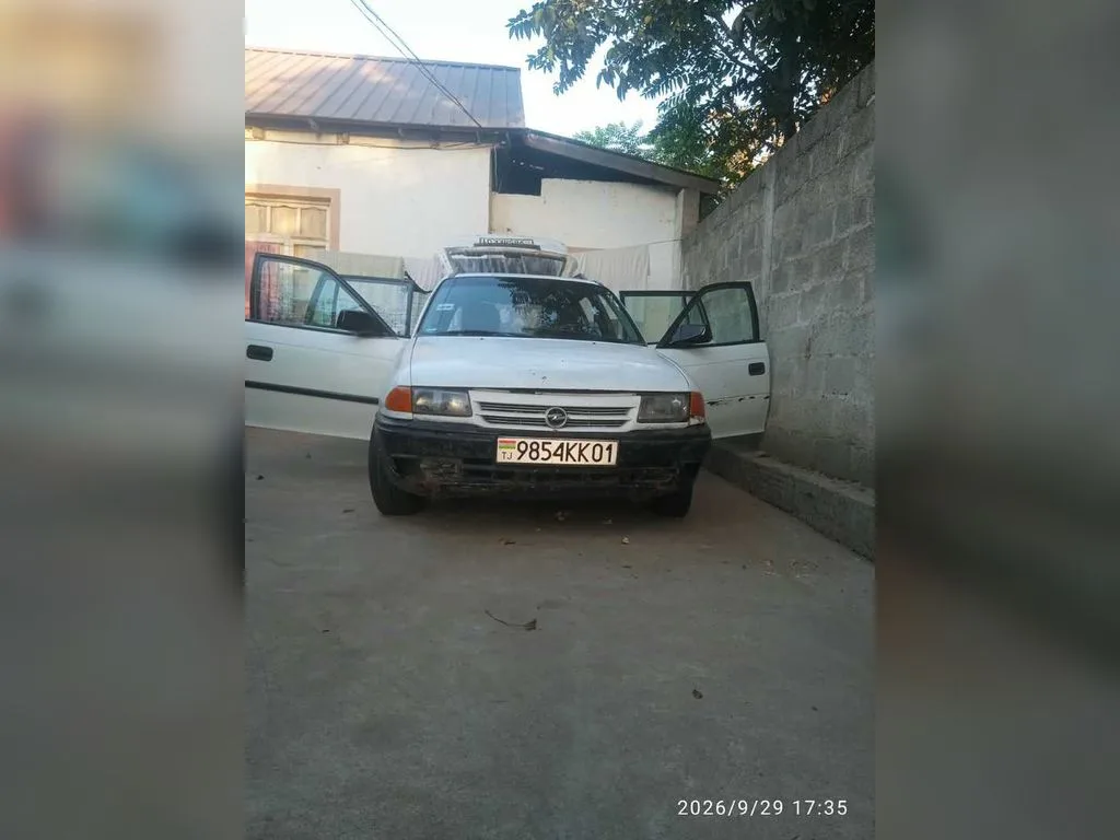 Opel Astra F