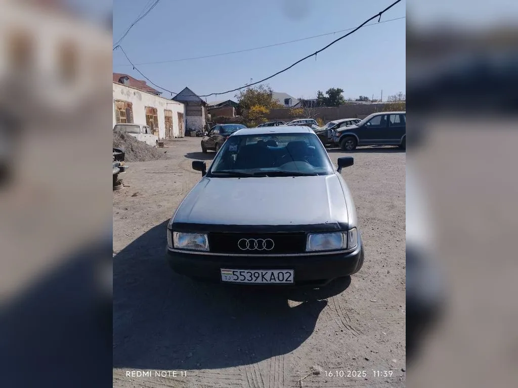 Audi 80