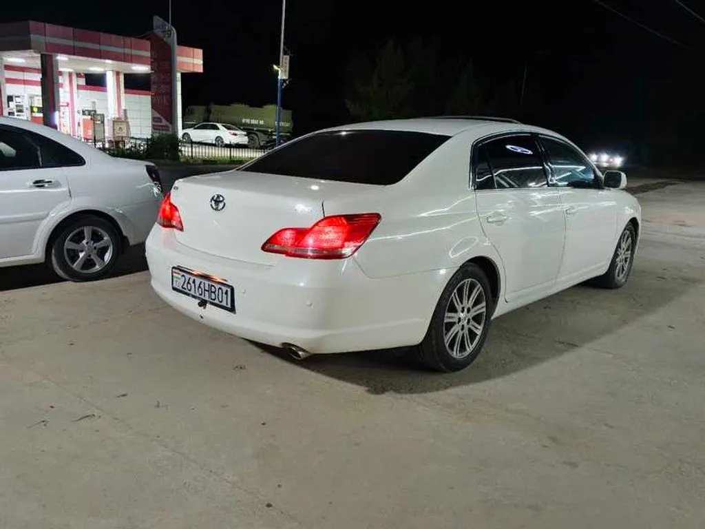 Toyota Avalon