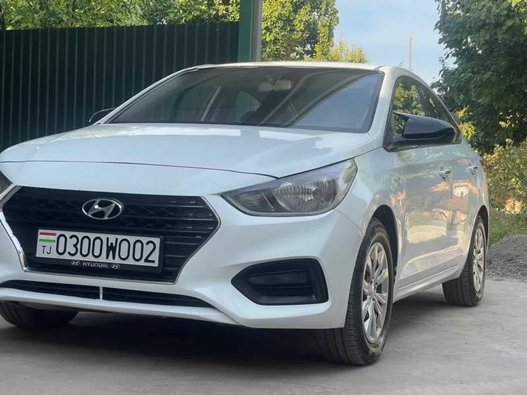 Hyundai Solaris
