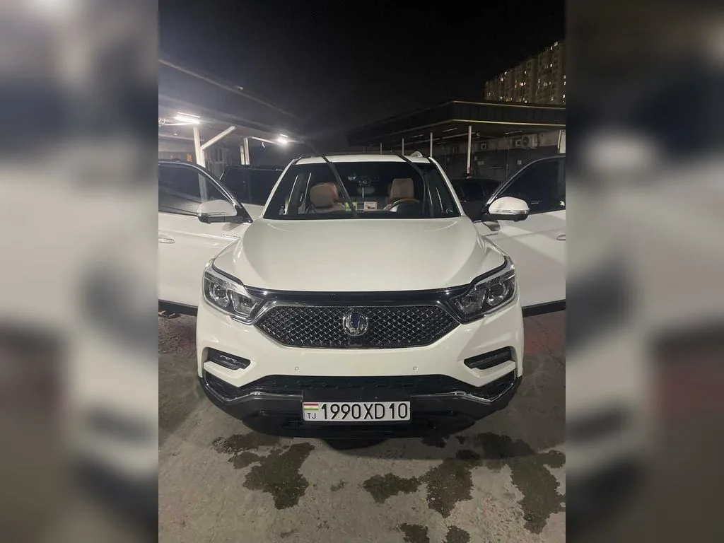 Ssang Yong Rexton