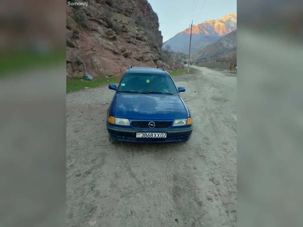 Opel Astra F