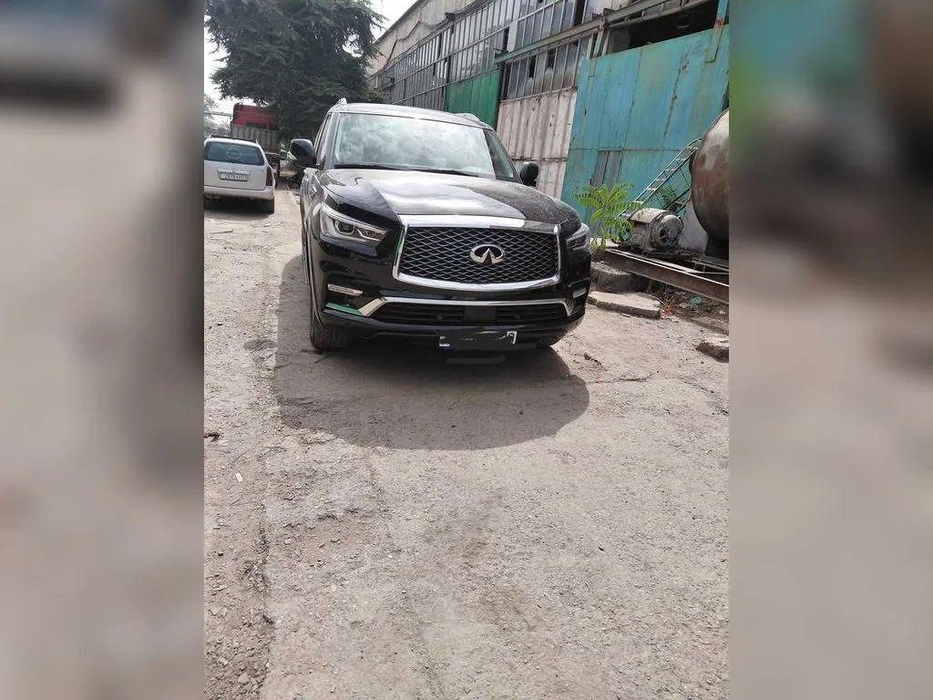 Infiniti QX
