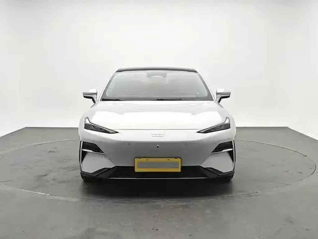 Geely Galaxy E8
