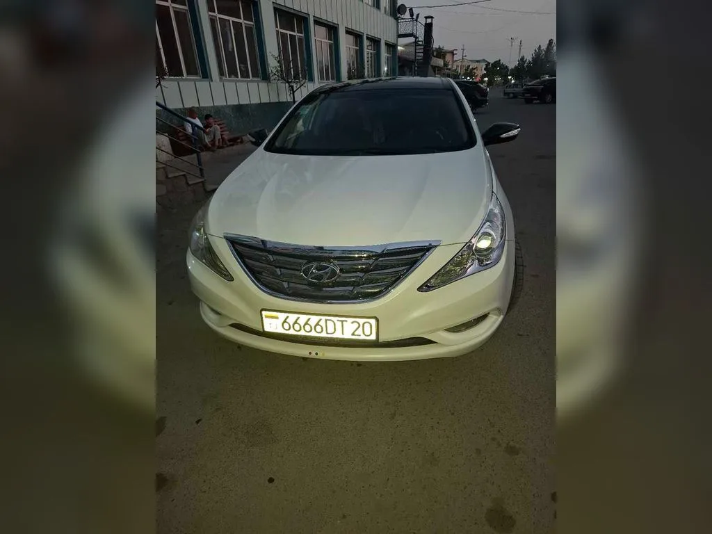 Hyundai Sonata