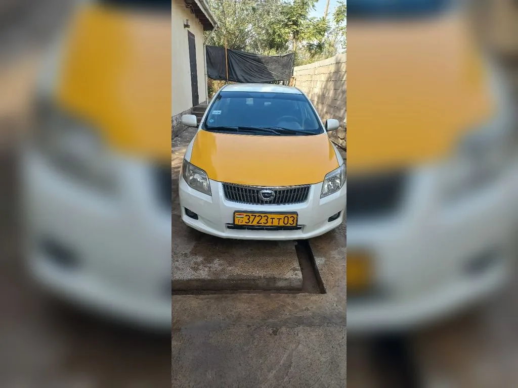 Toyota Axio