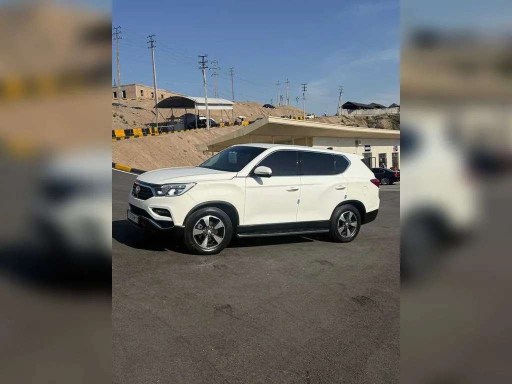 Ssang Yong Rexton
