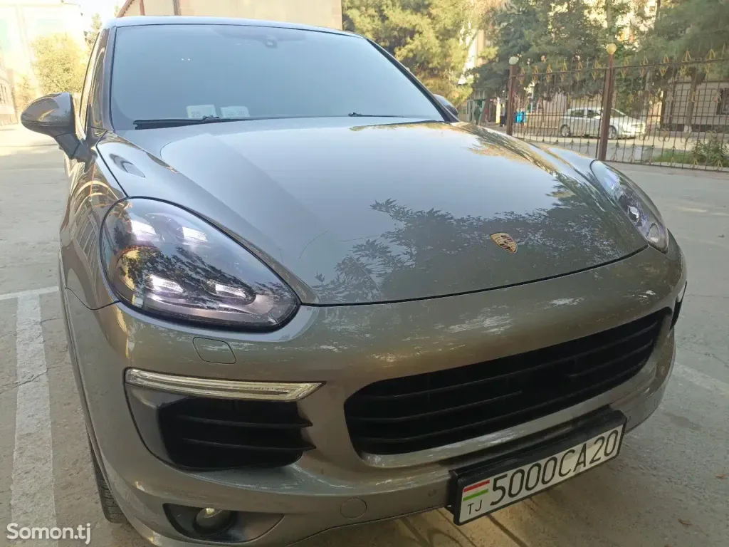 Porsche Cayenne