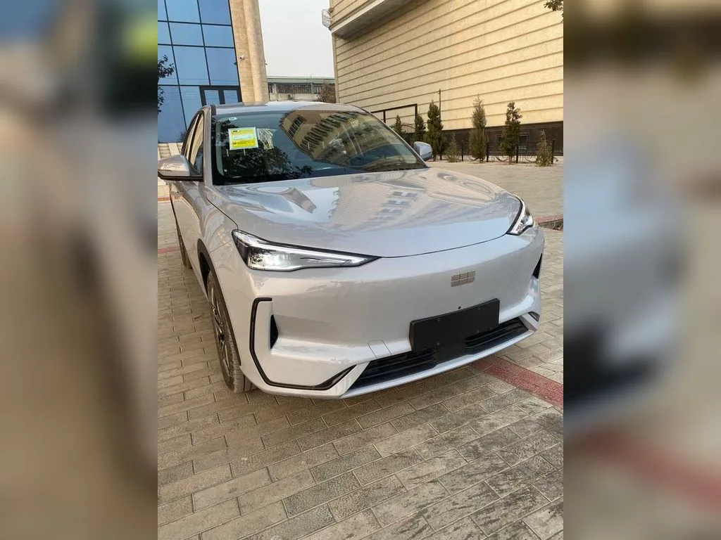 Geely Galaxy E5