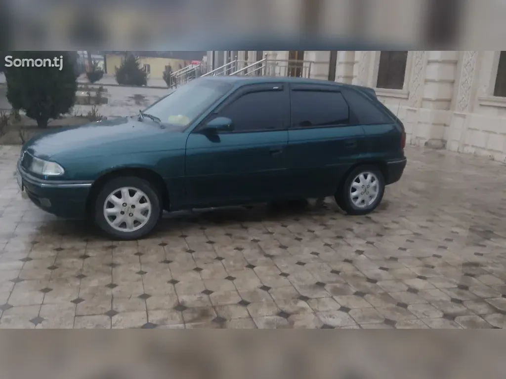 Opel Astra F