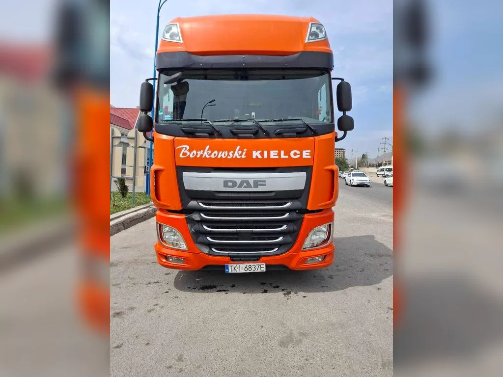 Грузовики Седельный тягач Daf