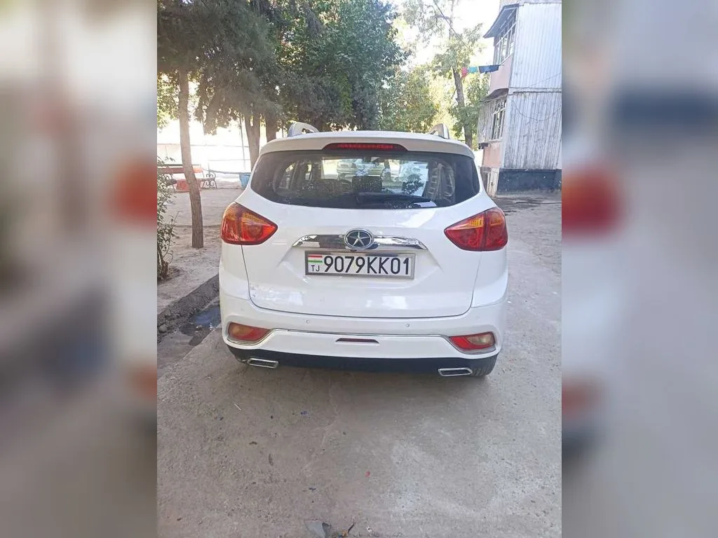 JAC JS3