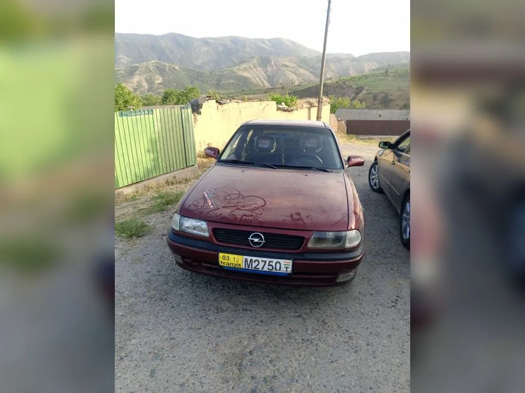 Opel Astra F
