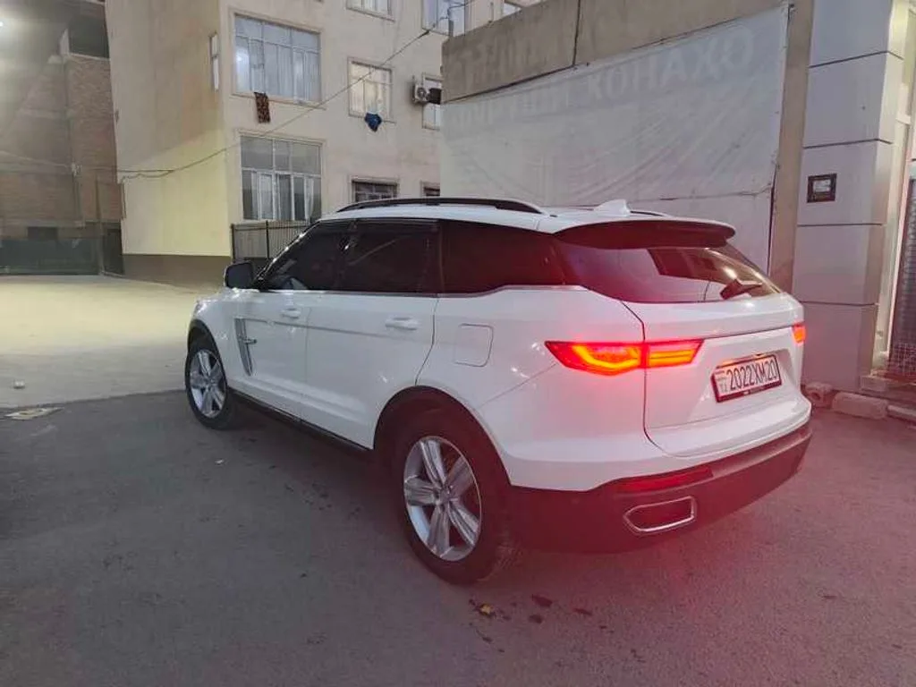 Zotye T700