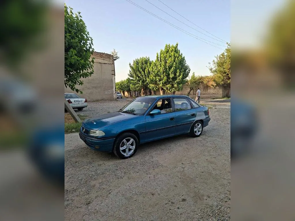 Opel Astra F