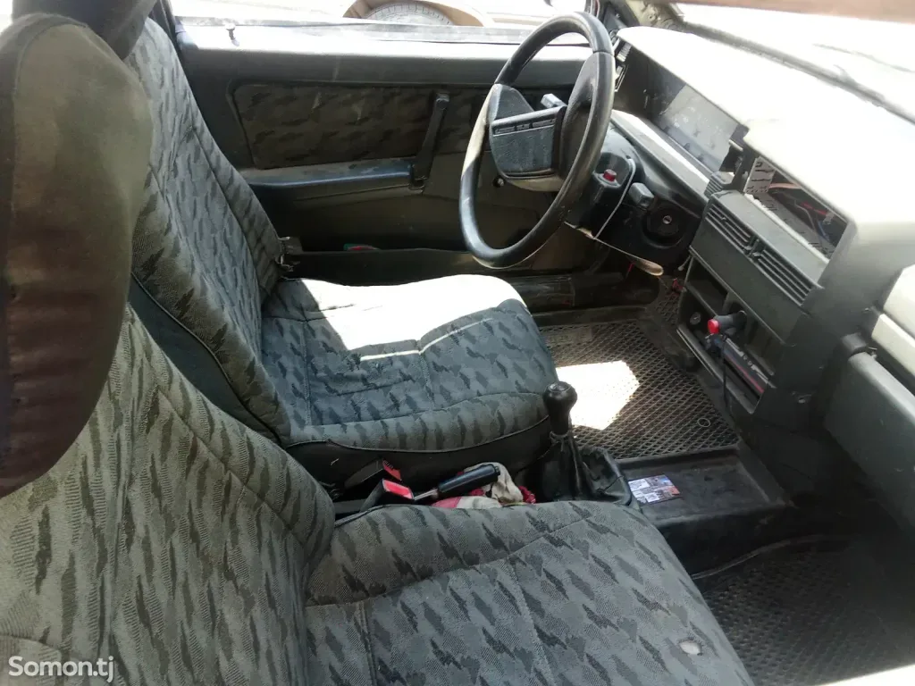 Lada 2109
