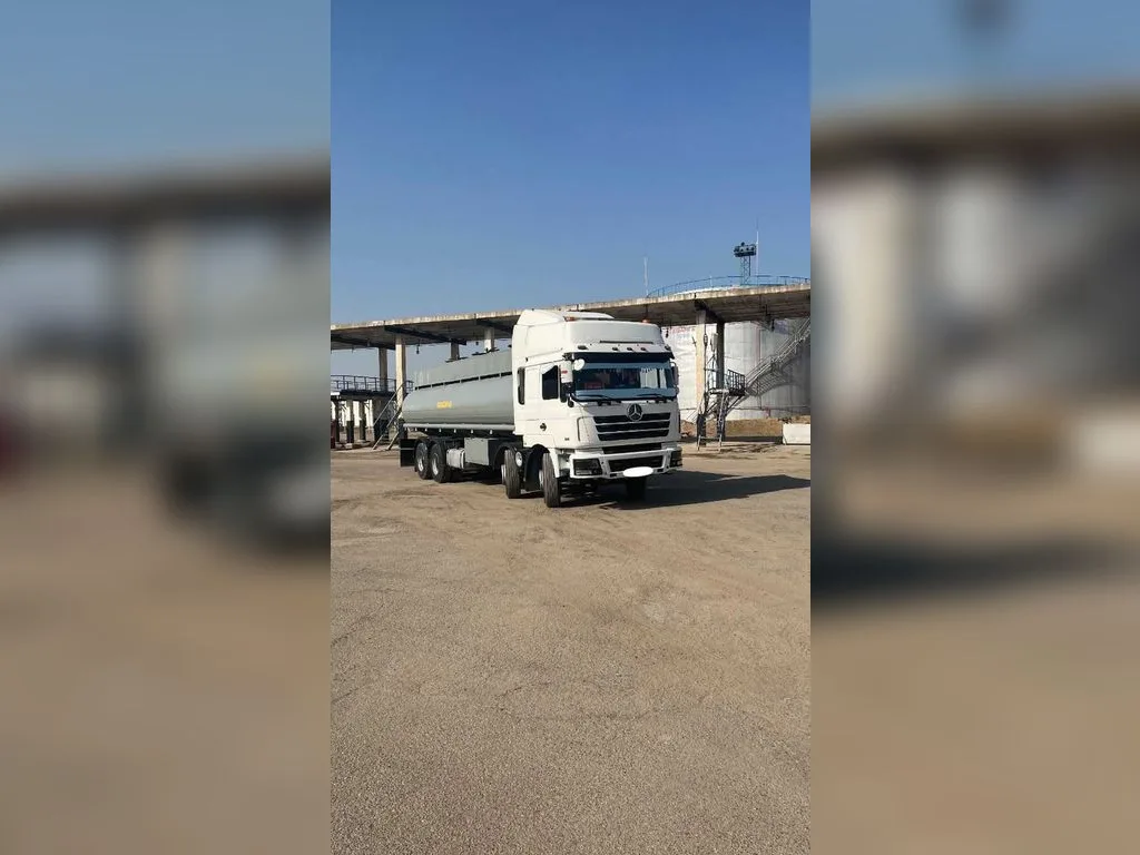 Бензовоз Shacman