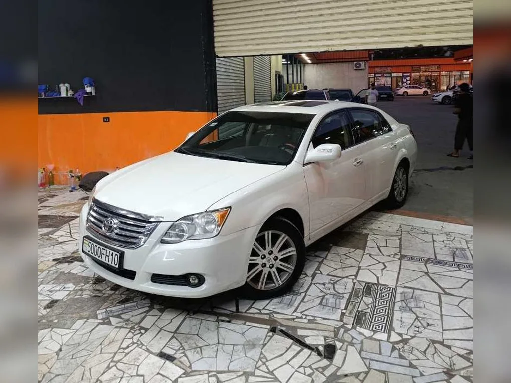 Toyota Avalon