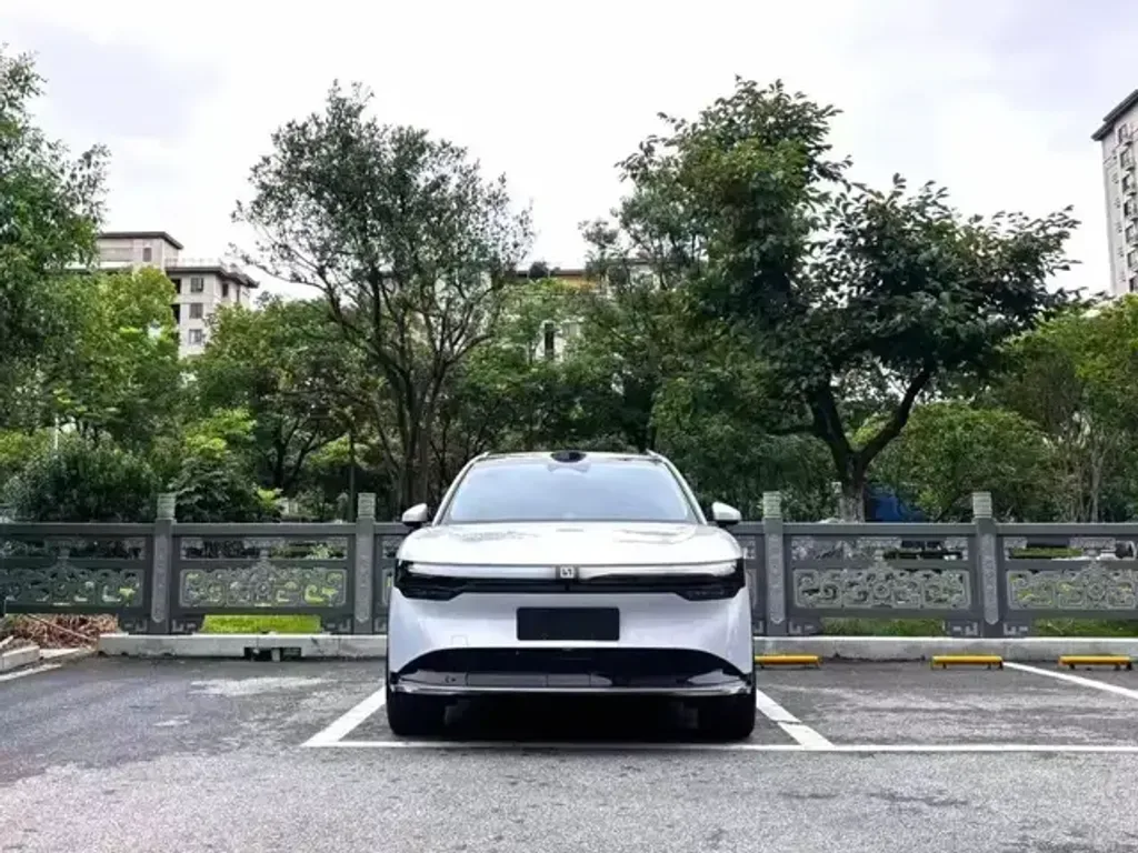 Zeekr 7X