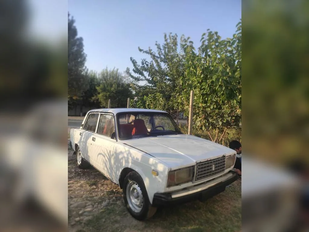 Lada 2107