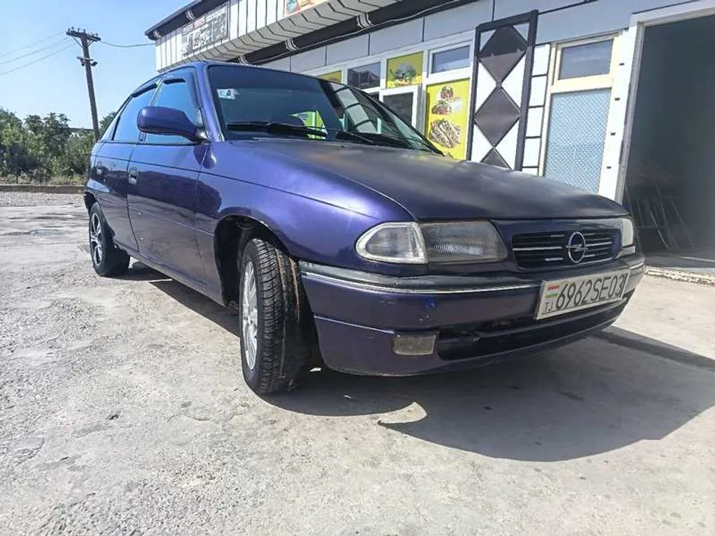 Opel Astra F