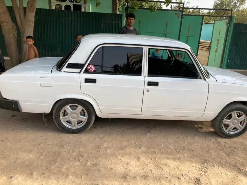 Lada 2107