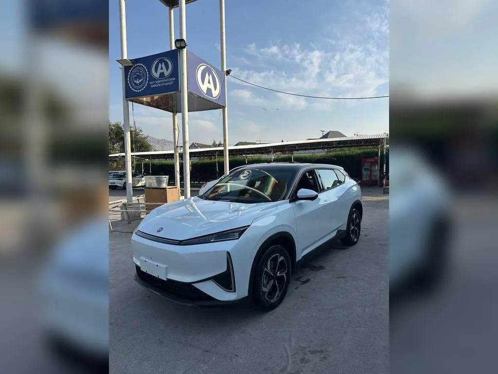 Dongfeng L7