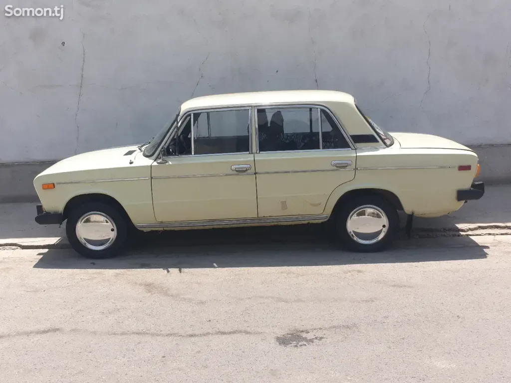 Lada 2106