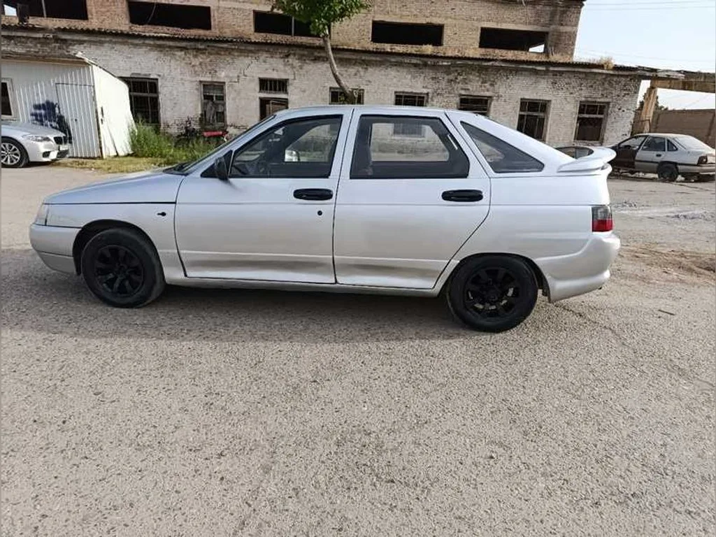 Lada 2112