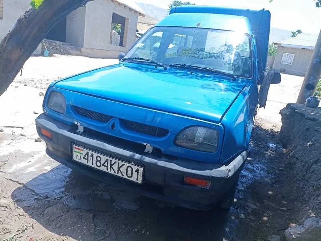 Renault 2000