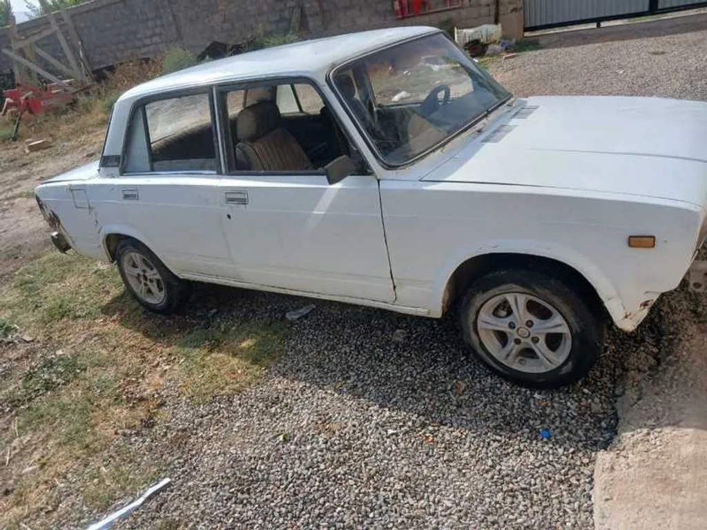 Lada 2107