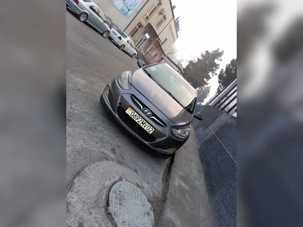 Hyundai Solaris