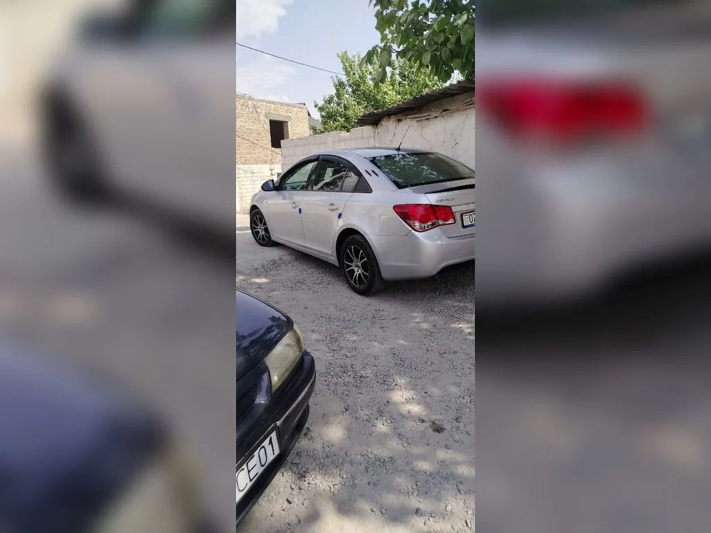 Chevrolet Cruze