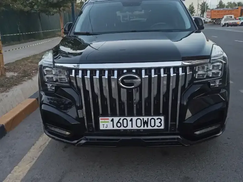 JAC Js8