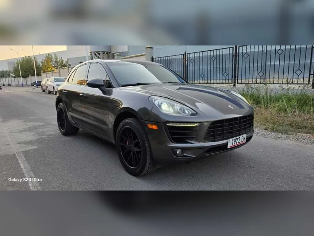 Porsche Macan