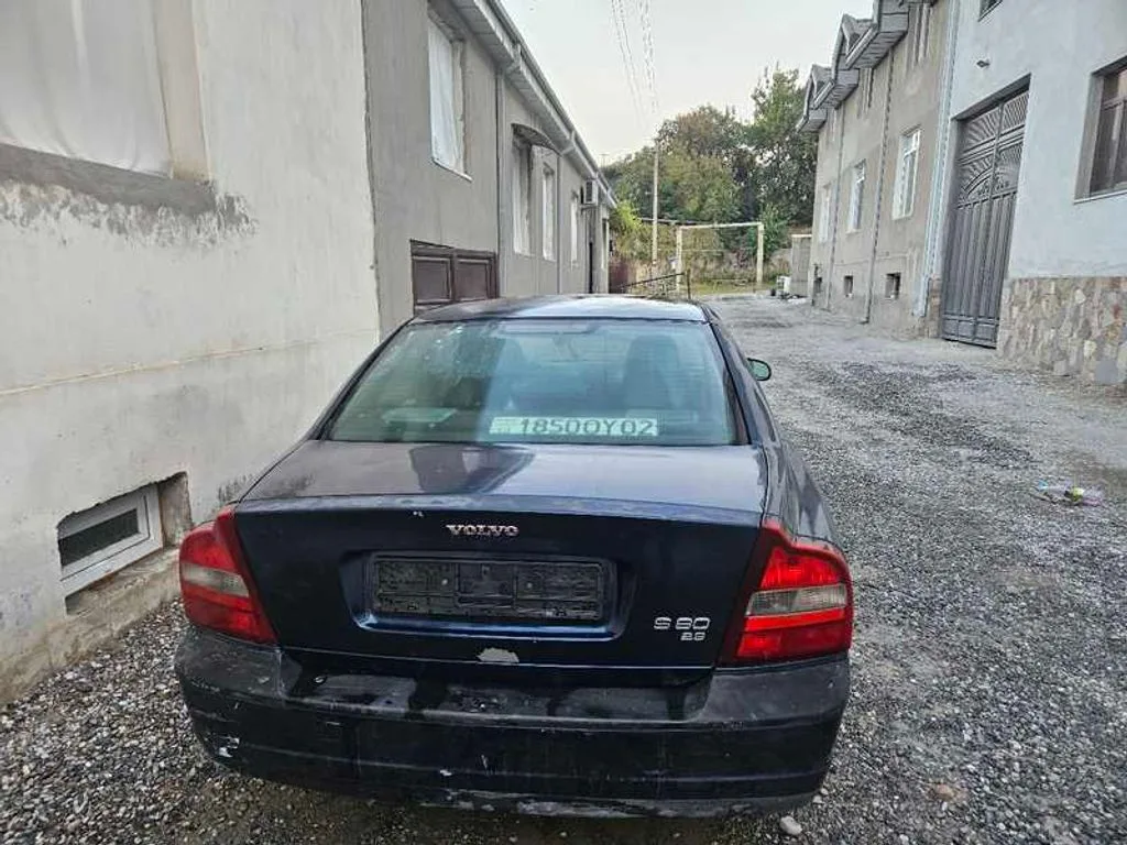 Volvo S80