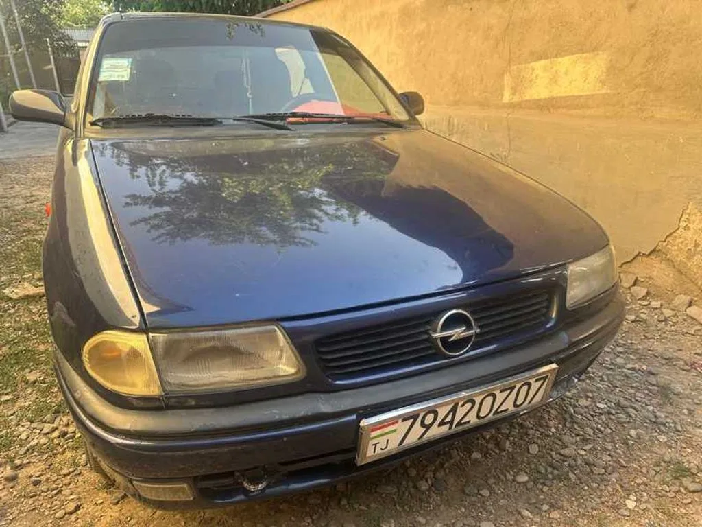 Opel Astra F