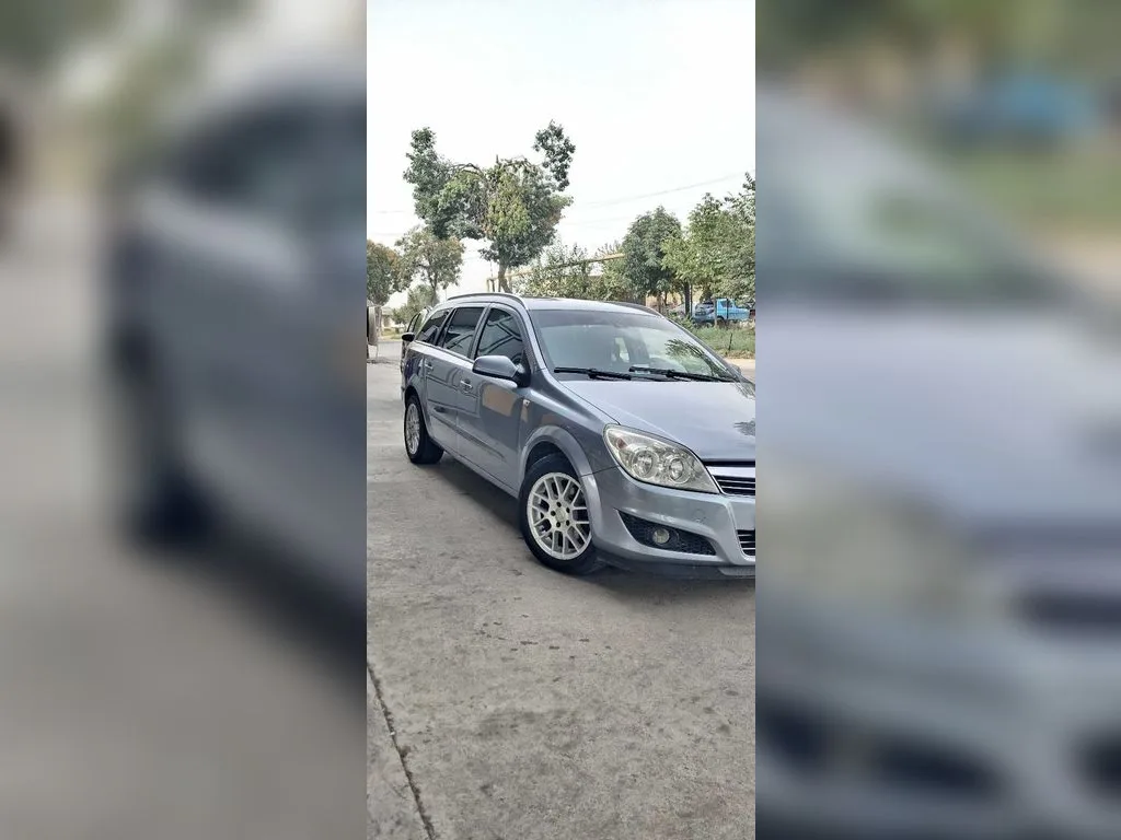Opel Astra H