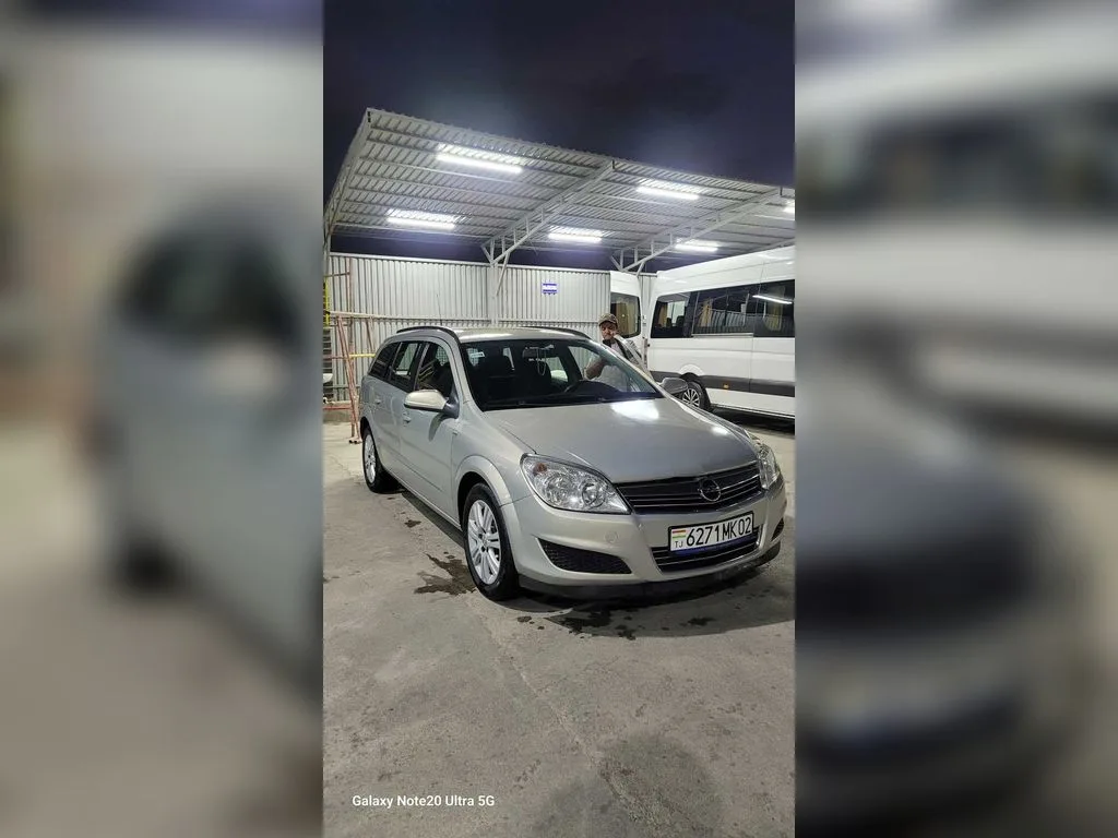 Opel Astra H