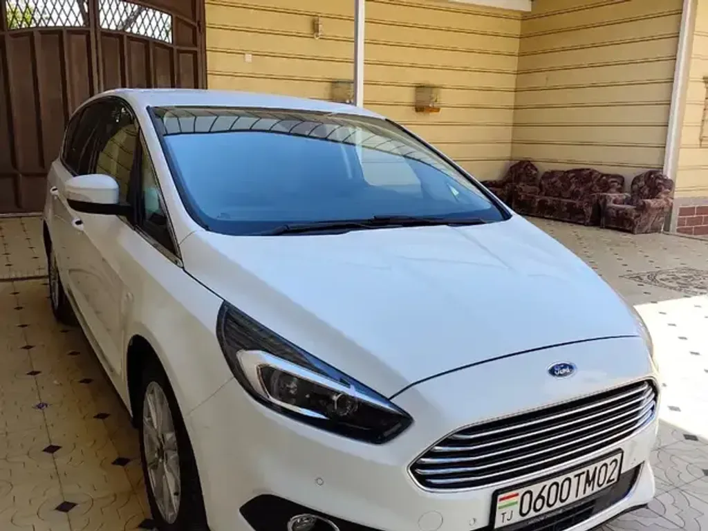 Ford S-Max