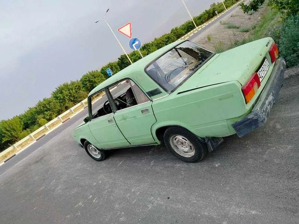 Lada 2107