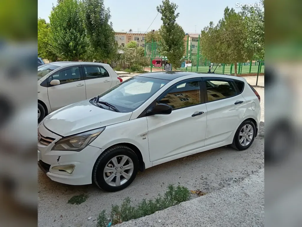 Hyundai Solaris